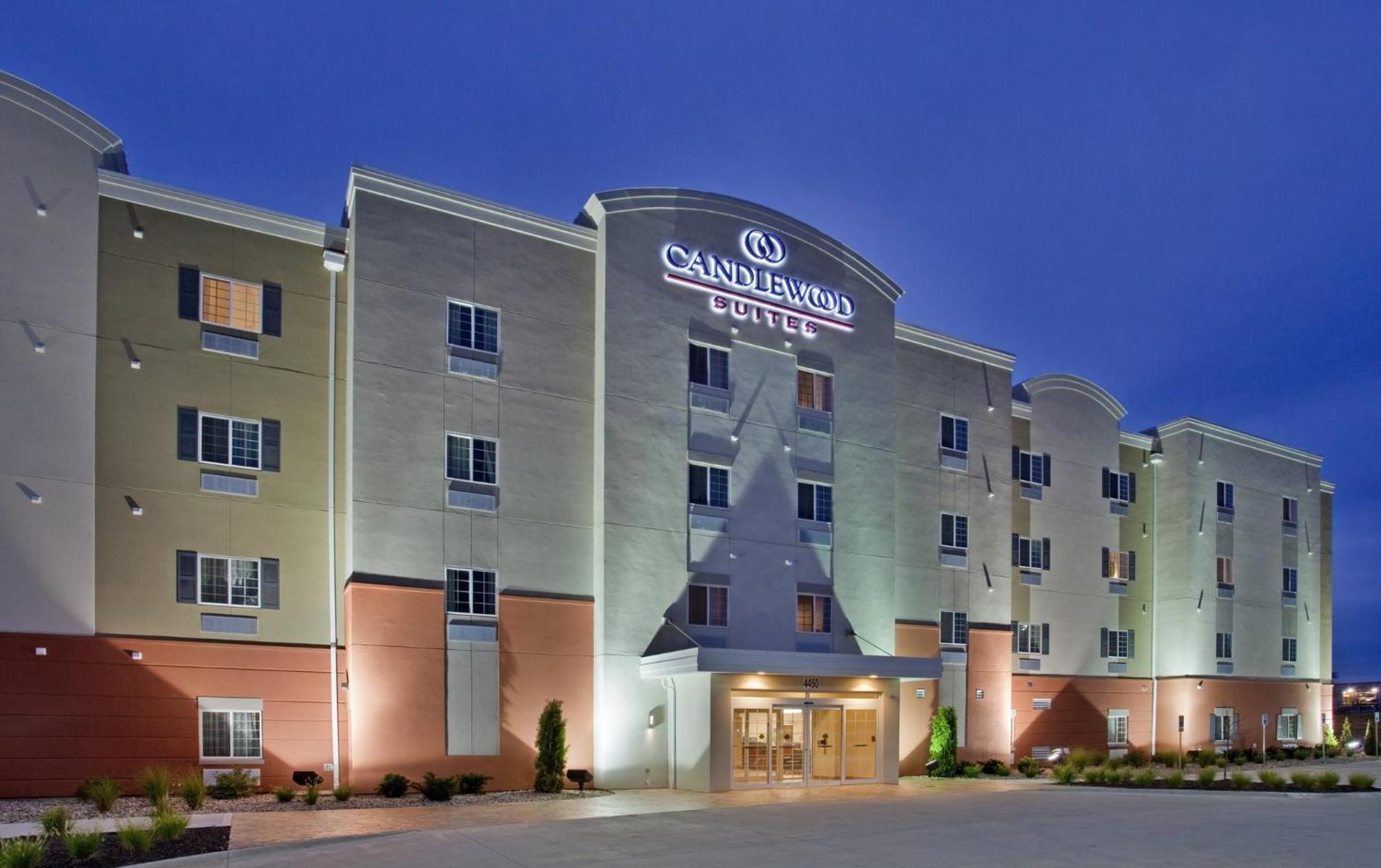 Candlewood Suites Kansas City Northeast By Ihg Eksteriør billede